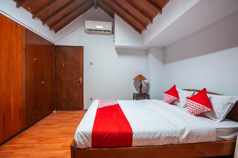 Oyo 146 Menteng Residence Jakarta Ngoại thất bức ảnh